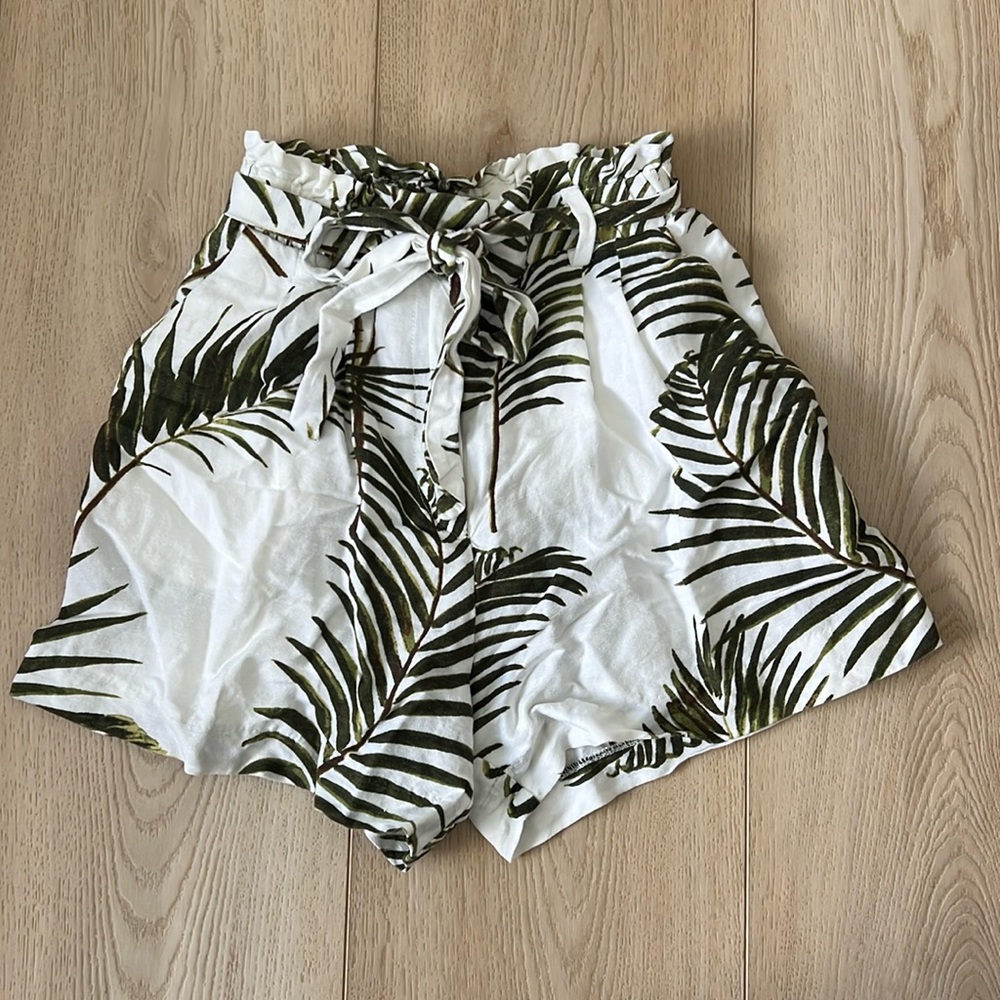 H&M women’s linen shorts | size 0